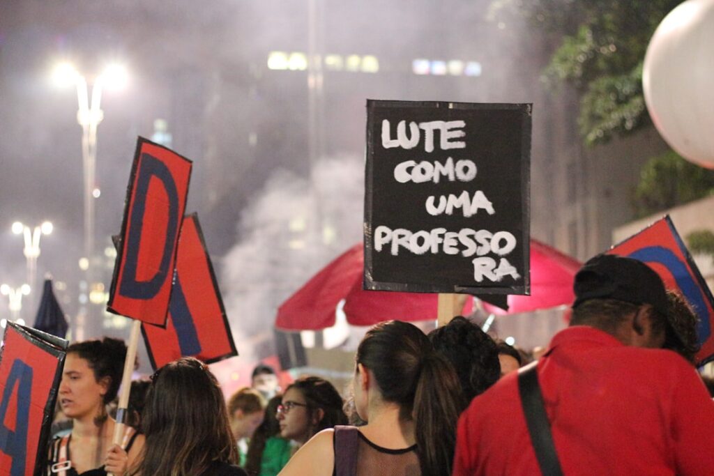 Dicas profissionais para usar o IA japonesa supera Claude: análise detalhada e o que isso muda para a IA generativa com mais resultado - imagem editorial 3