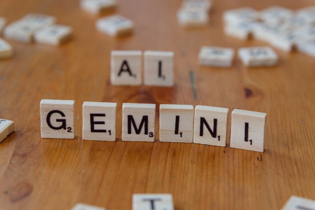 Tabela comparativa: IA Claude vs IA Gemini no SEO Local - imagem editorial 2